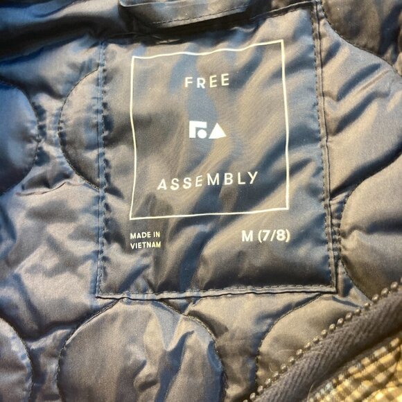 FREE ASSEMBLY SZ 7/8 GIRLS waterproof quilted plaid jacket - Picture 10 of 12